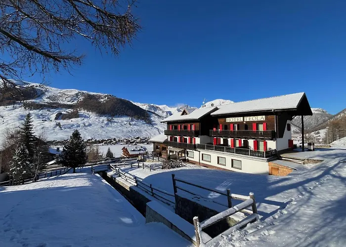 Hotel Teola