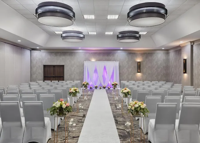 Holiday Inn Wichita East I-35 By Ihg