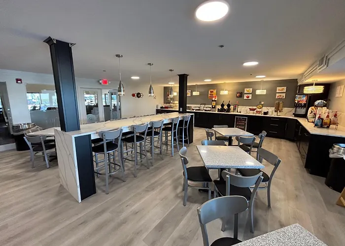 Ramada By Wyndham Springfield North