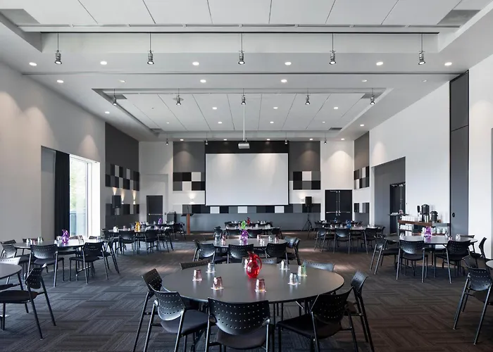 Alt Hotel Halifax Airport - In Terminal