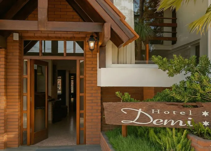 Hotel Demi