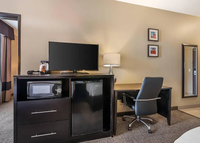 Comfort Inn & Suites Vernal - National Monument Area