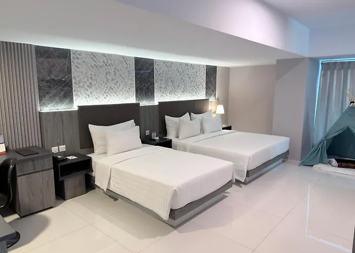 Swiss-Belhotel Waterfront Makassar