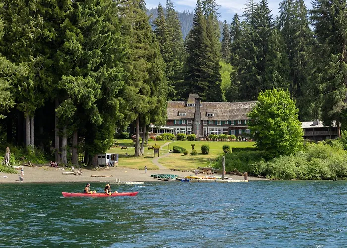 Lake Quinault Lodge