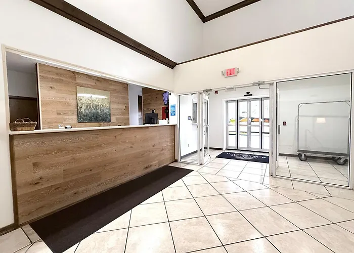 Americas Best Value Inn Wiggins