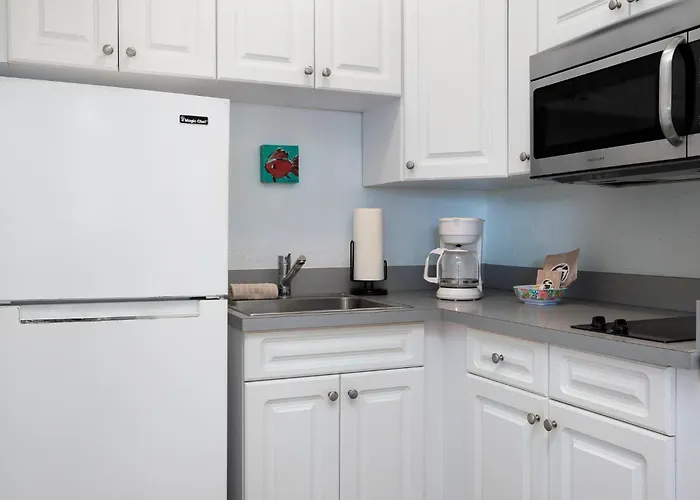 Sabal Palms Inn