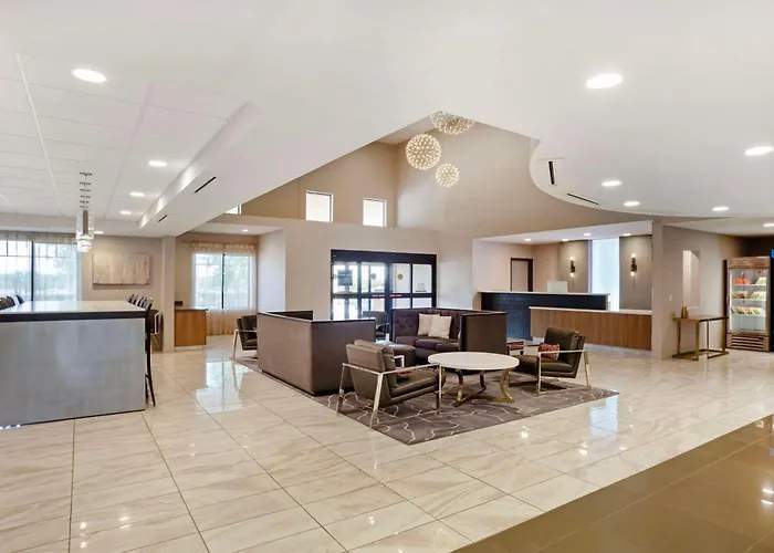 Best Western Plus Coalinga Inn