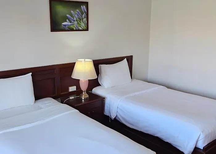 Puangpen Villa Hotel