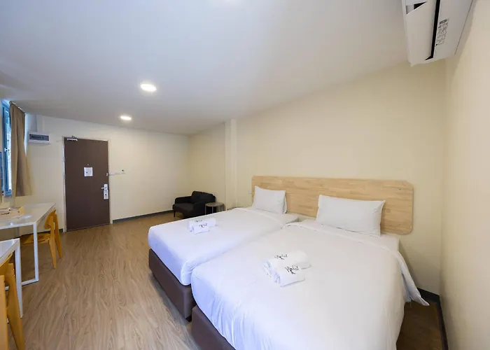 Fine Bed Hotel