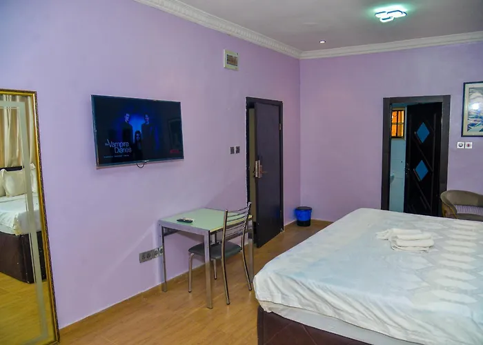 Triple Tee Hotel