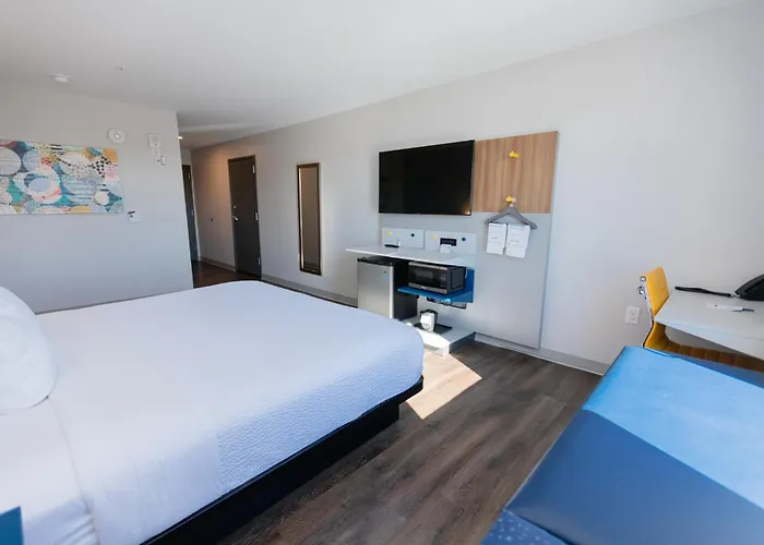 Microtel Inn & Suites By Wyndham Milford