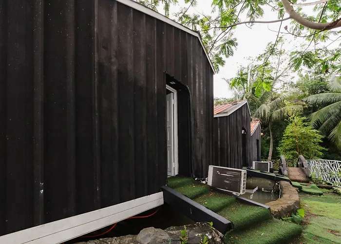 Urbanview Hotel Cianjur City Park By Reddoorz