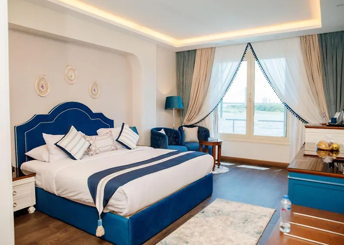 Nile Transport Hotel