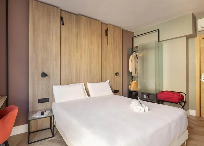 B&B Hotel Genova City Center
