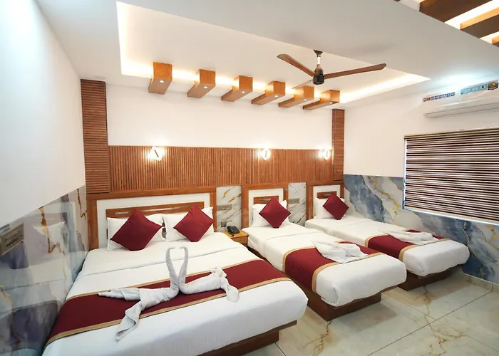 Marina Suites Airport Hotel