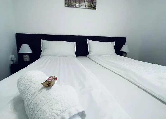 Apartamente 9 - Naomi
