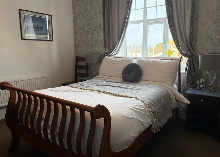 Captain Howey Hotel