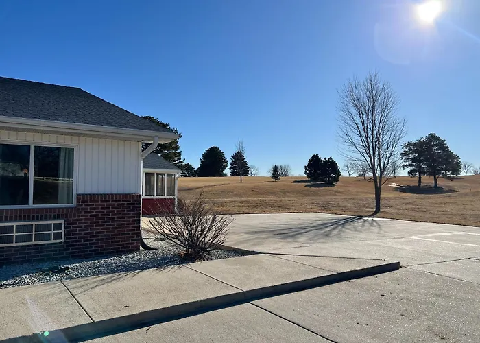 The Trail Inn - Sutton, Nebraska - Us-6 Hwy
