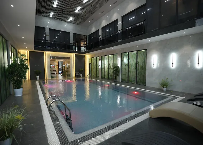 Ziyorat Luxury Hotel