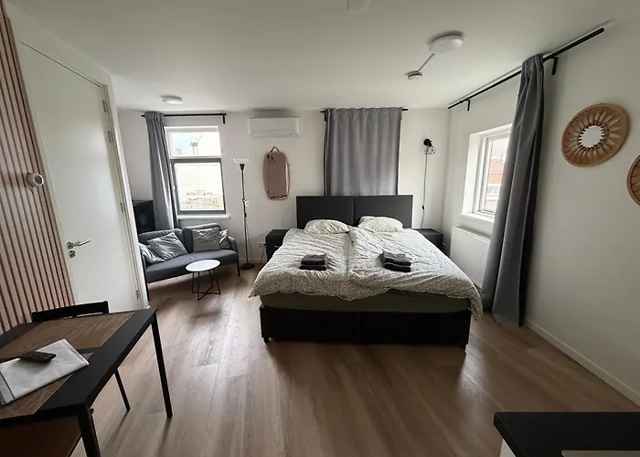 Apartement Hotel Stays By Adm