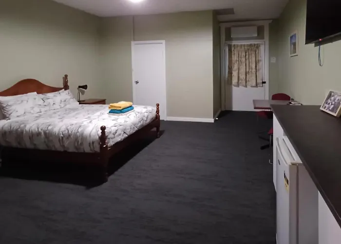 Peterborough Hotel