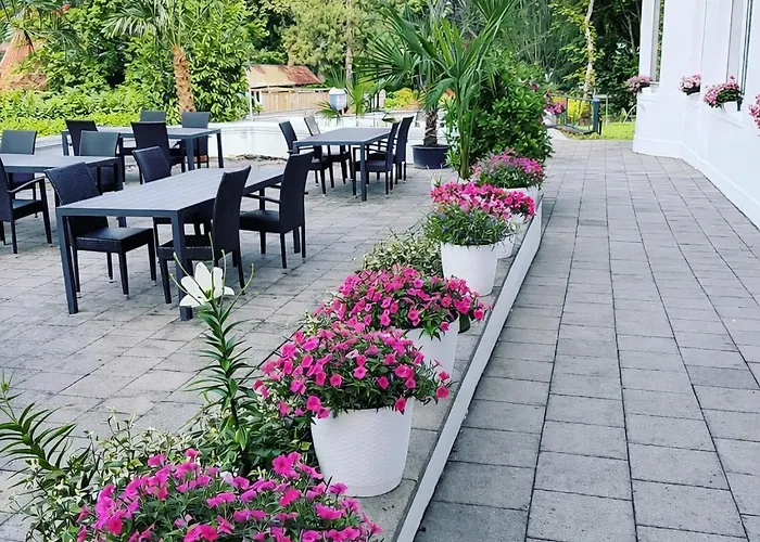 See Schlosshotel am Kellersee