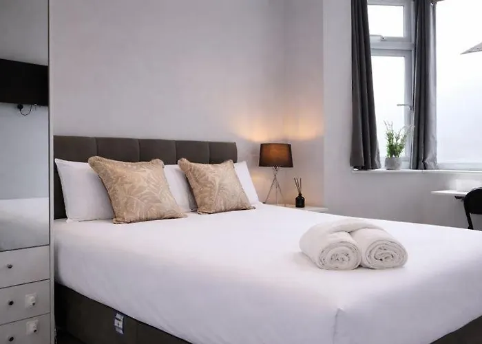 Walton Suites