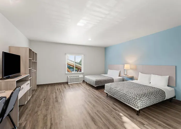 Woodspring Suites Jackson Pearl I-20