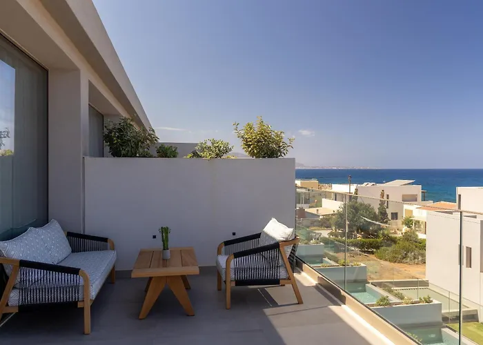 Castello Boutique Suites By The Sea - Adults Only