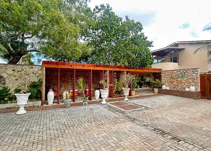 La Belle Hotel Lago Azul