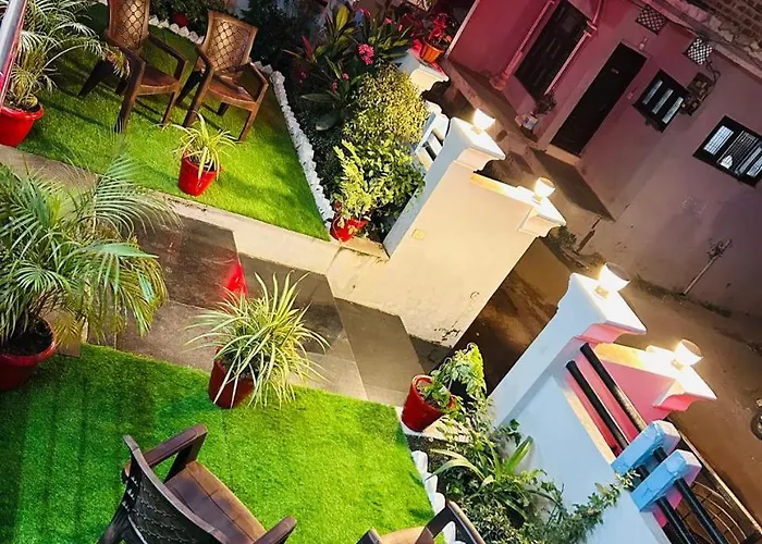 Gokul Hotel