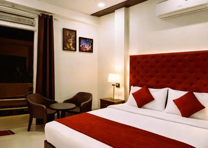 Hotel Golden Lotus Inn