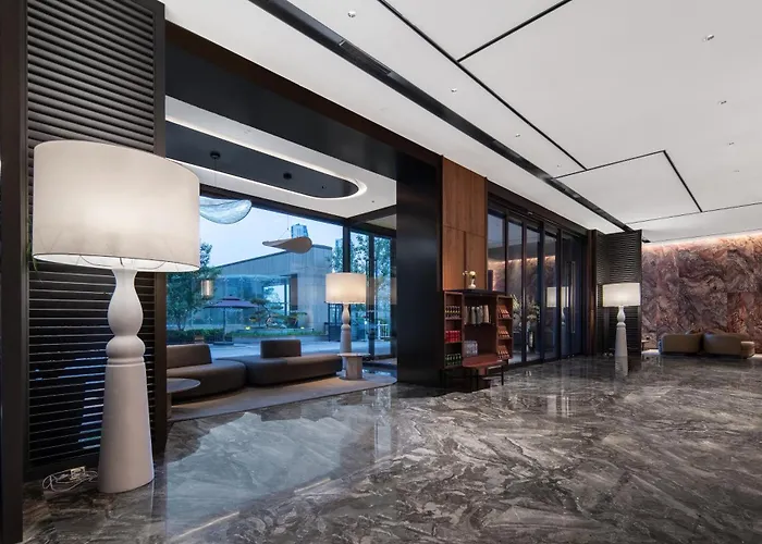 Taiyuan Jinyang Lake Intercity Hotel