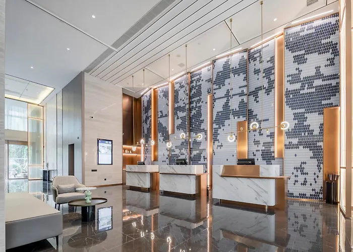 Atour Hotel Jiashan Wanlian Plaza