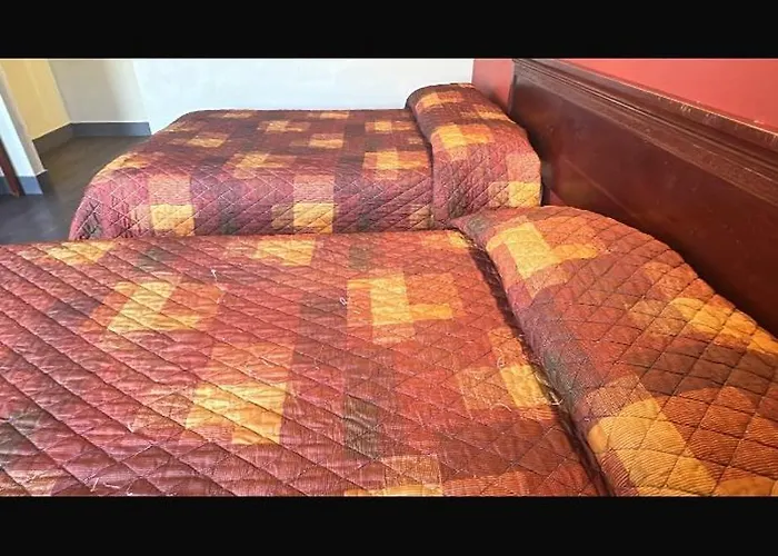 Linden Motor Inn