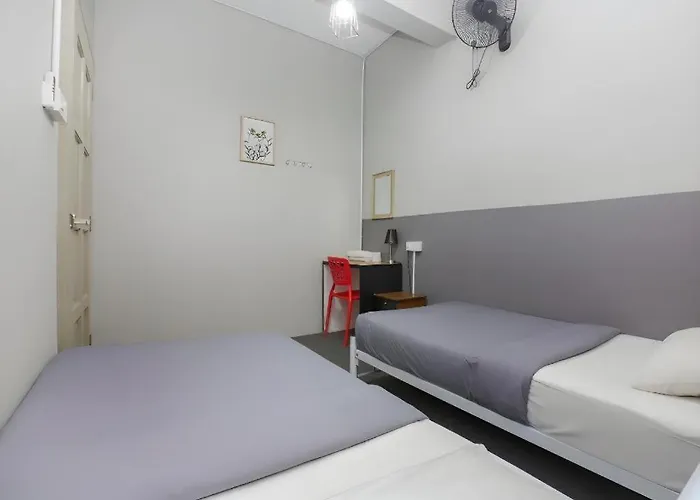 Bed Station Guest House