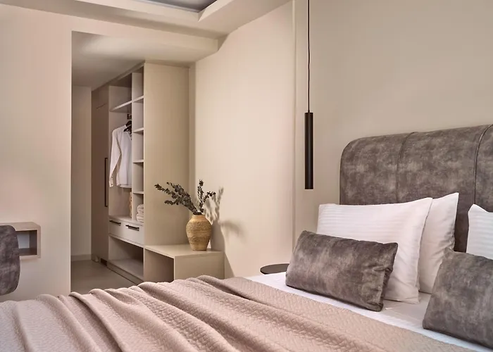 Avra Suites