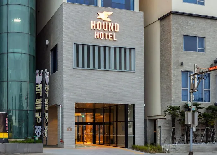 Hound Hotel Pohang Yeongildae