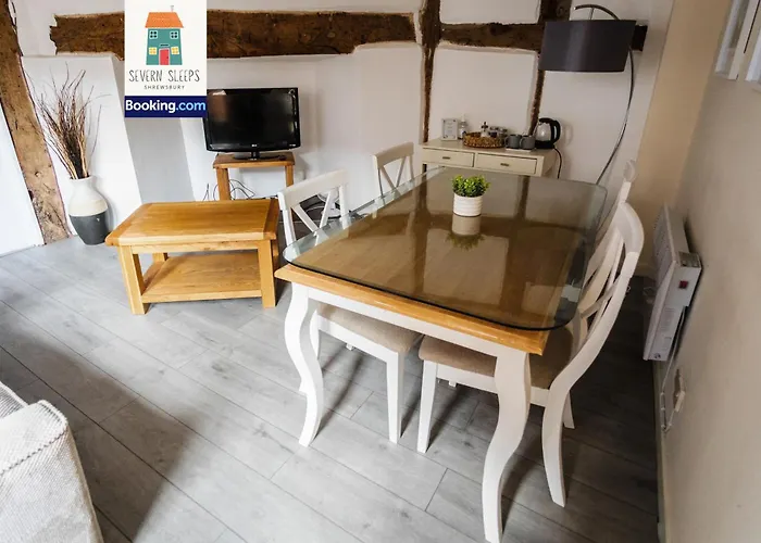 Five Guest Rooms In Tudor House Frankwell Shrewsbury With Free Wifi