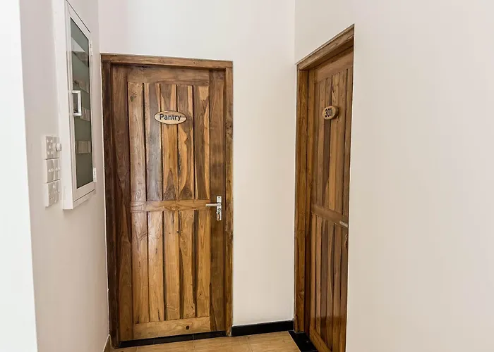 Gondolas Hotel Stay