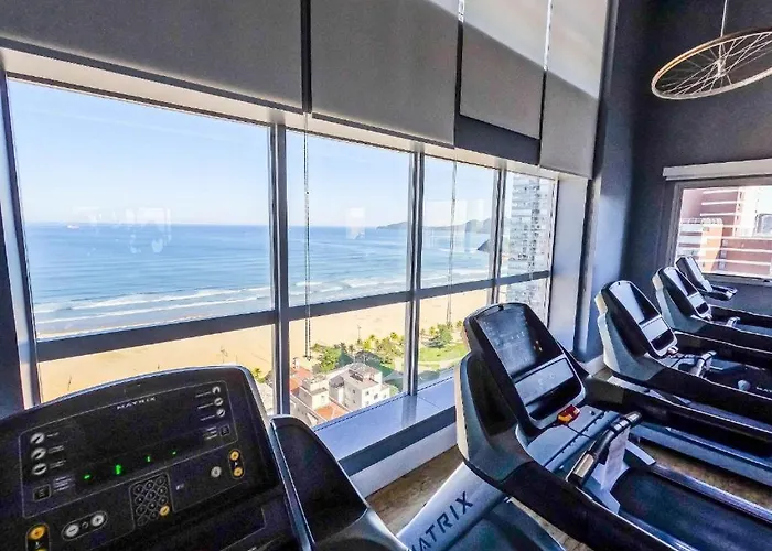 Helbor Stay Gonzaga - Suíte moderna a 5 min da praia