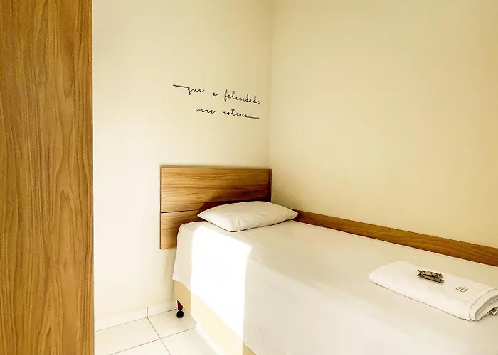 Lady Laura Hotel