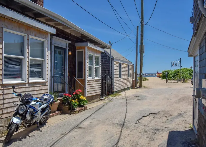East End Condo W Beach Access