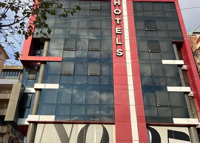 No25 Hotels