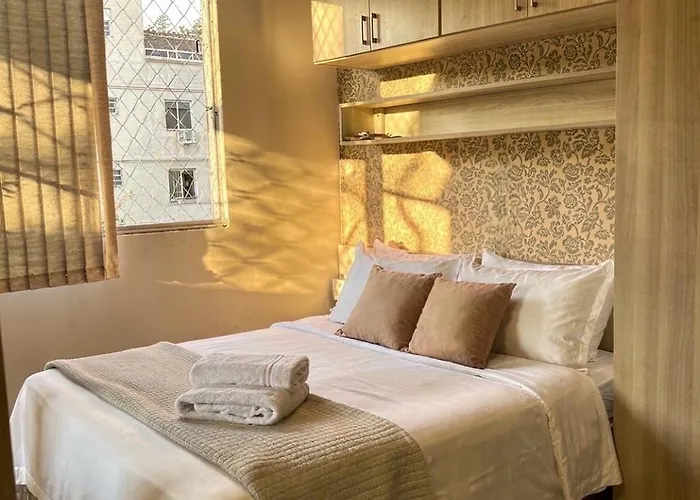 Cobertura Duplex Climatizada com Suíte a 2 km do Aeroporto de Salvador e praias