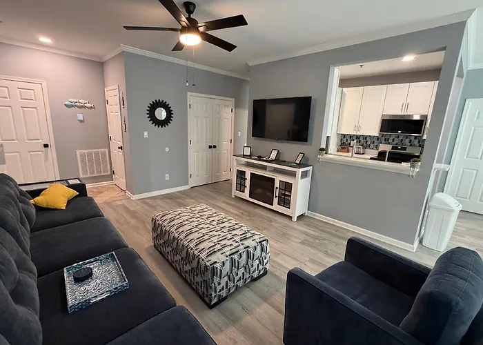 Modern & Updated, Family Friendly, 1St Floor Condo