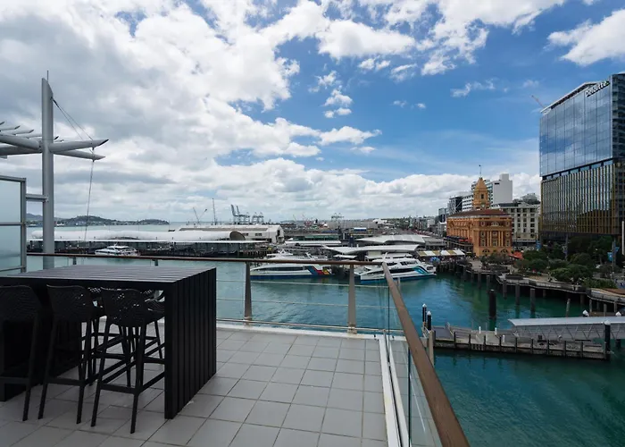 Chic Princes Wharf Studio - City View - Parking