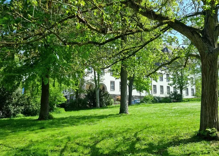 Luxus am Park Altstadt-Barrierefrei-Parkplatz