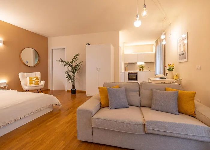 Comforthouse Autunno A Ravenna