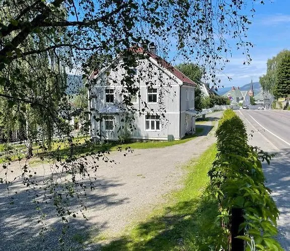 Sentrumsnaer Leilighet - K1
